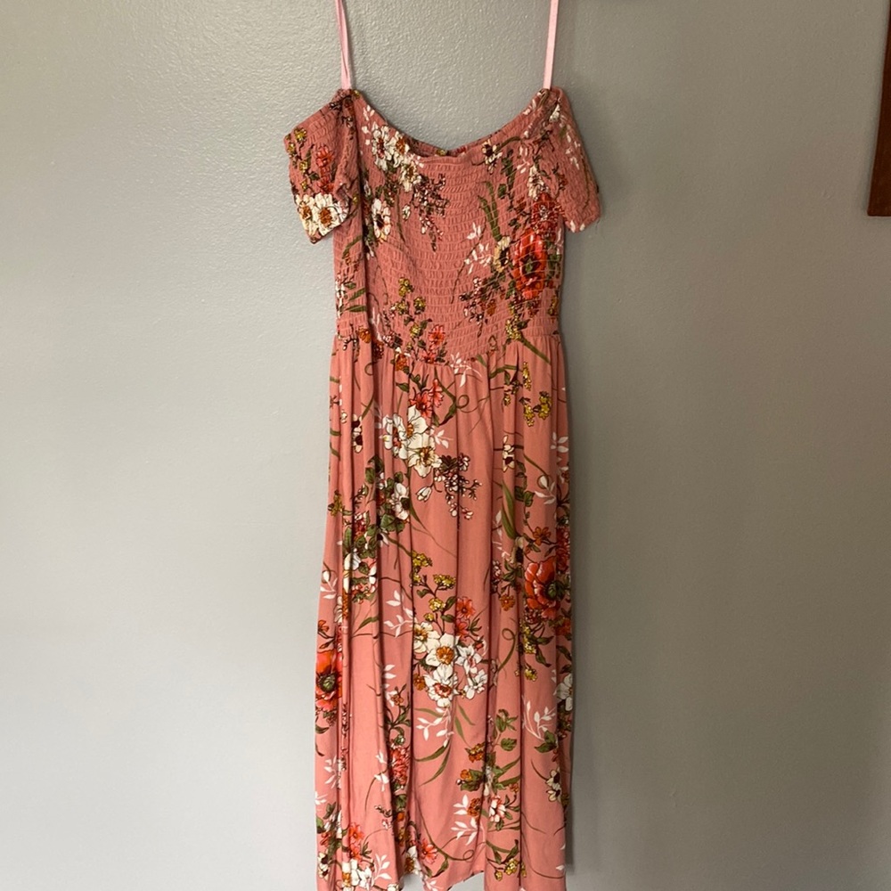 Midi dress originally from Bleuh Ciel but purchased from TJ Maxx.